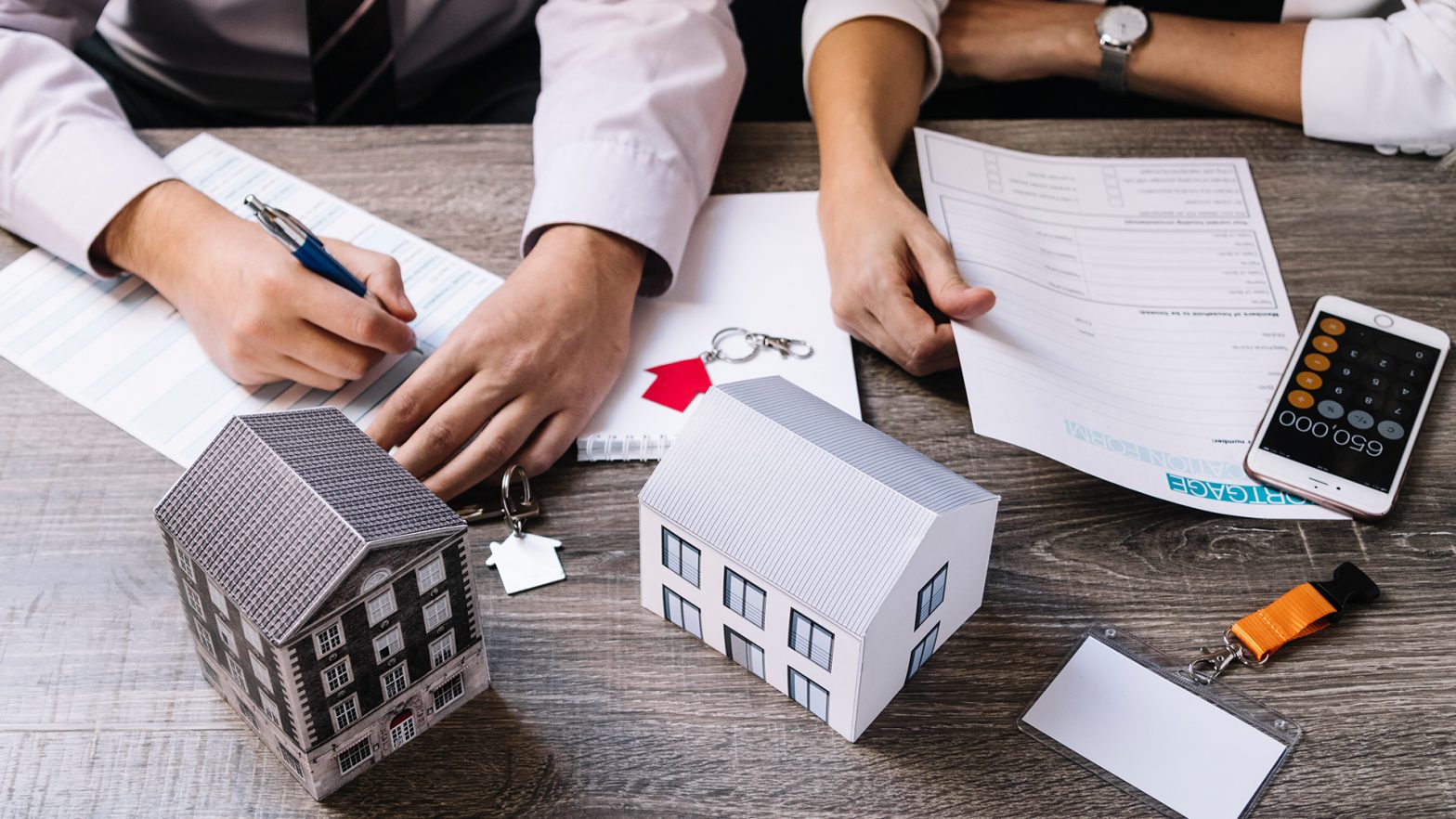 ליווי פיננסי